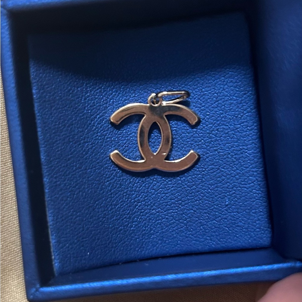 Beautiful Pendant. - Picture 3 of 3